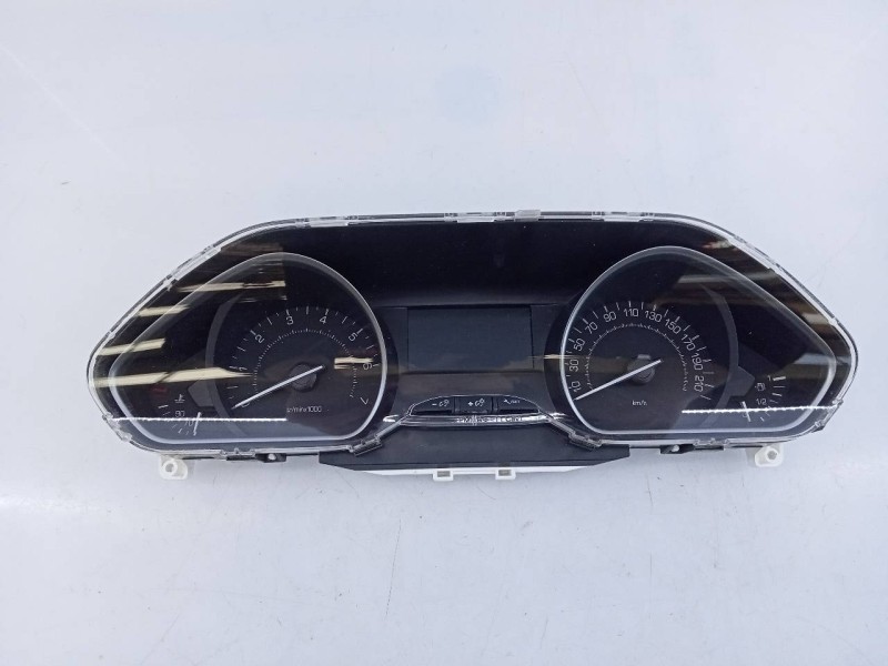 Recambio de cuadro instrumentos para peugeot 208 active referencia OEM IAM 9813848780  E3-B2-23-3