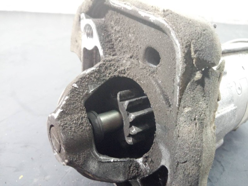 Recambio de motor arranque para nissan qashqai (j11) acenta referencia OEM IAM 233000379R 0001170625 P3-B7-7-3