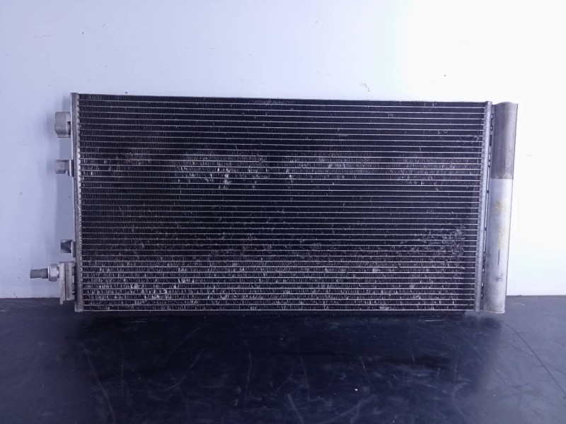 Recambio de condensador / radiador aire acondicionado para renault megane iii sport tourer dynamique referencia OEM IAM 92100029