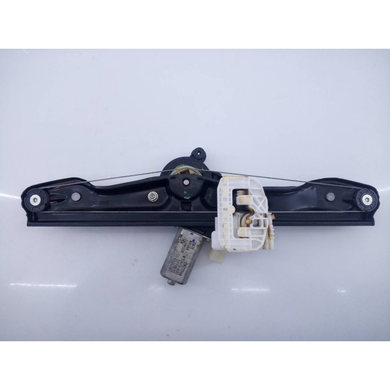 Recambio de elevalunas trasero derecho para bmw serie 1 lim. (f20) 116d efficientdynamics edition referencia OEM IAM 3N2334A  E1