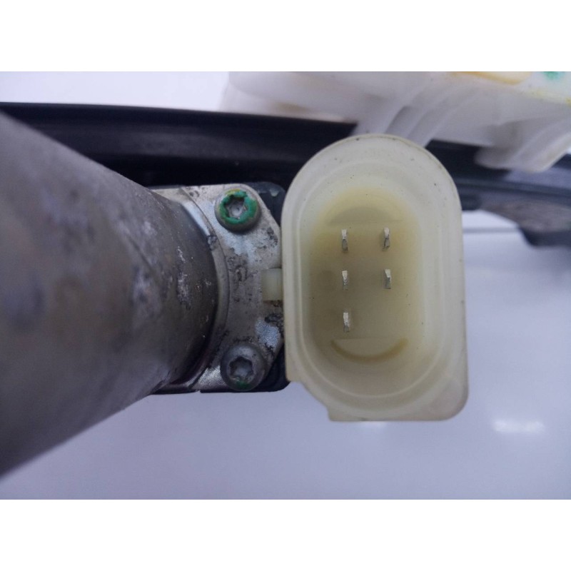 Recambio de elevalunas trasero derecho para bmw serie 1 lim. (f20) 116d efficientdynamics edition referencia OEM IAM 3N2334A  E1