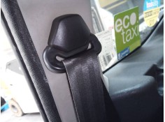 CINTURON SEGURIDAD TRASERO DERECHO 