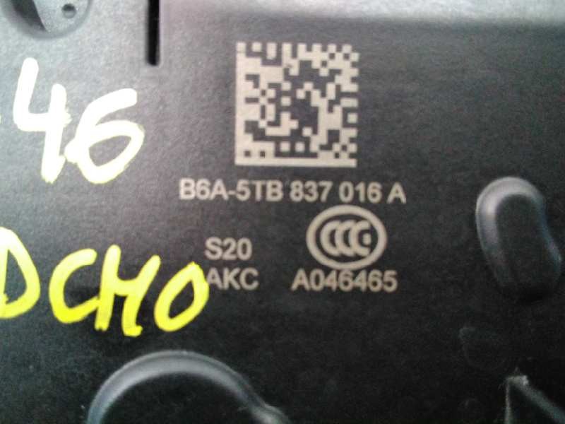 Recambio de cerradura puerta delantera derecha para volkswagen polo advance referencia OEM IAM 5TB837016A  E1-B6-48-3