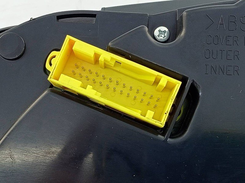 Recambio de cuadro instrumentos para peugeot 5008 allure referencia OEM IAM 9810462780  E3-B2-30-1