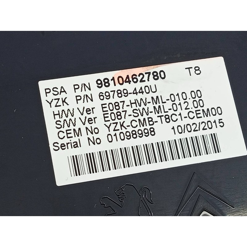 Recambio de cuadro instrumentos para peugeot 5008 allure referencia OEM IAM 9810462780  E3-B2-30-1