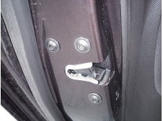 CERRADURA PUERTA TRASERA IZQUIERDA 