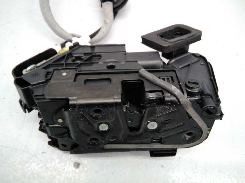 Recambio de cerradura puerta trasera derecha para volkswagen polo advance referencia OEM IAM 5TA839016E  E1-B6-48-3