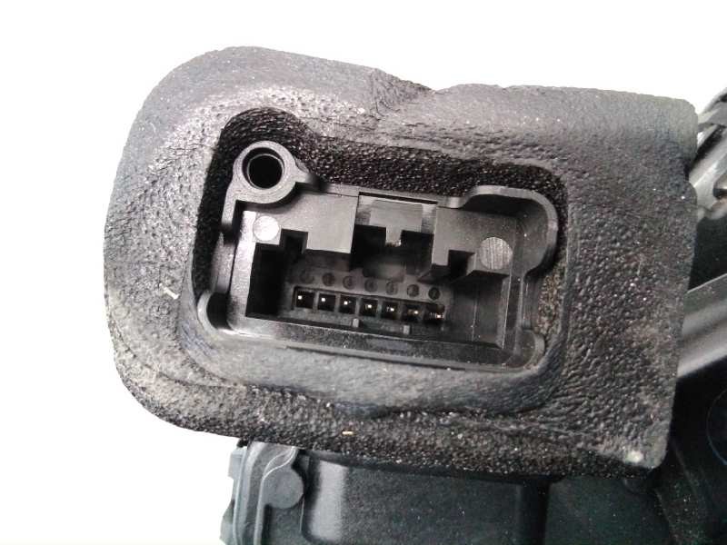 Recambio de cerradura puerta trasera izquierda para volkswagen polo advance referencia OEM IAM 5TA839015E  E1-B6-48-3