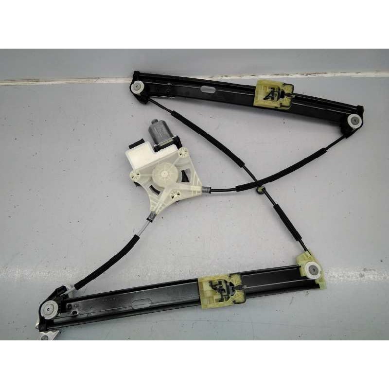 Recambio de elevalunas delantero derecho para volkswagen polo advance referencia OEM IAM 2G4837462B 2Q1959882B E1-B6-46-1