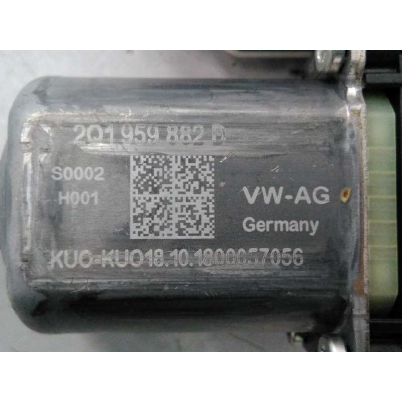 Recambio de elevalunas delantero derecho para volkswagen polo advance referencia OEM IAM 2G4837462B 2Q1959882B E1-B6-46-1