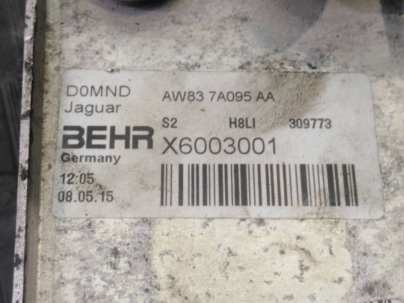 Recambio de enfriador aceite motor para jaguar xe pure referencia OEM IAM X6003001 AW837A095AA P1-A2-13