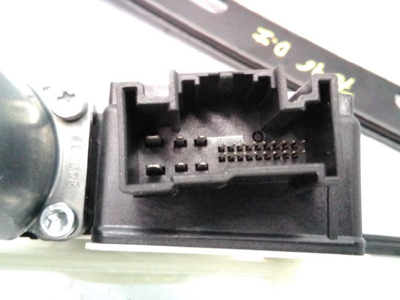 Recambio de elevalunas delantero izquierdo para volkswagen polo advance referencia OEM IAM 2G4837461B 2Q1959881B E1-B6-46-1