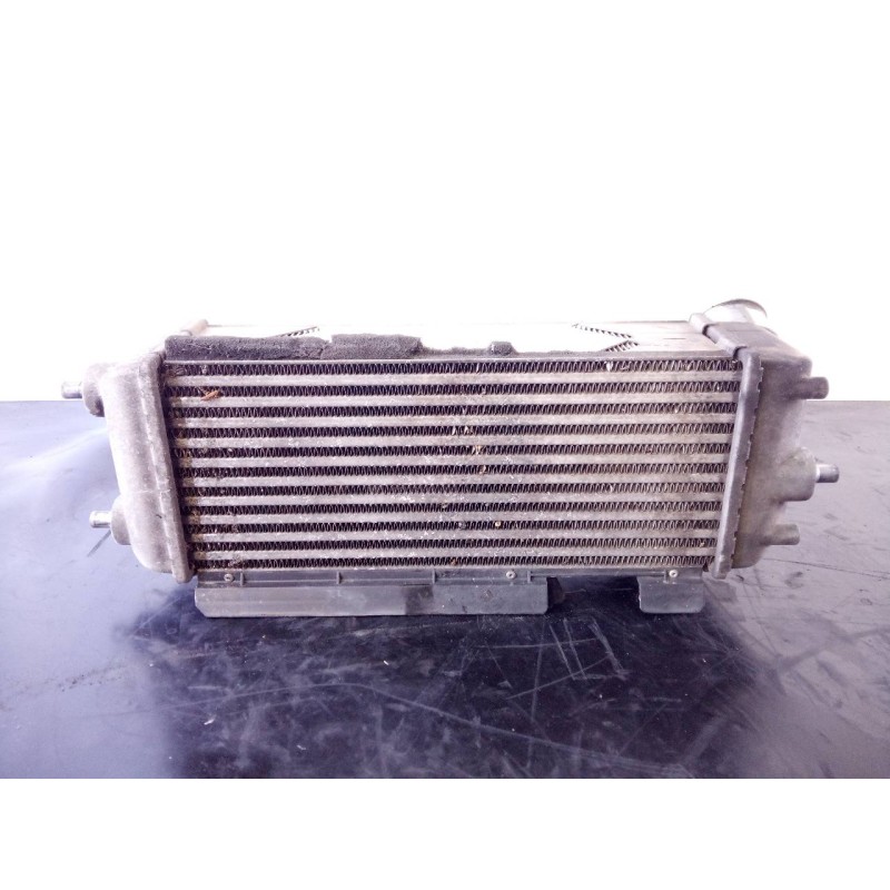 Recambio de intercooler para kia sportage drive 4x4 referencia OEM IAM 282702F400  P2-B10-1