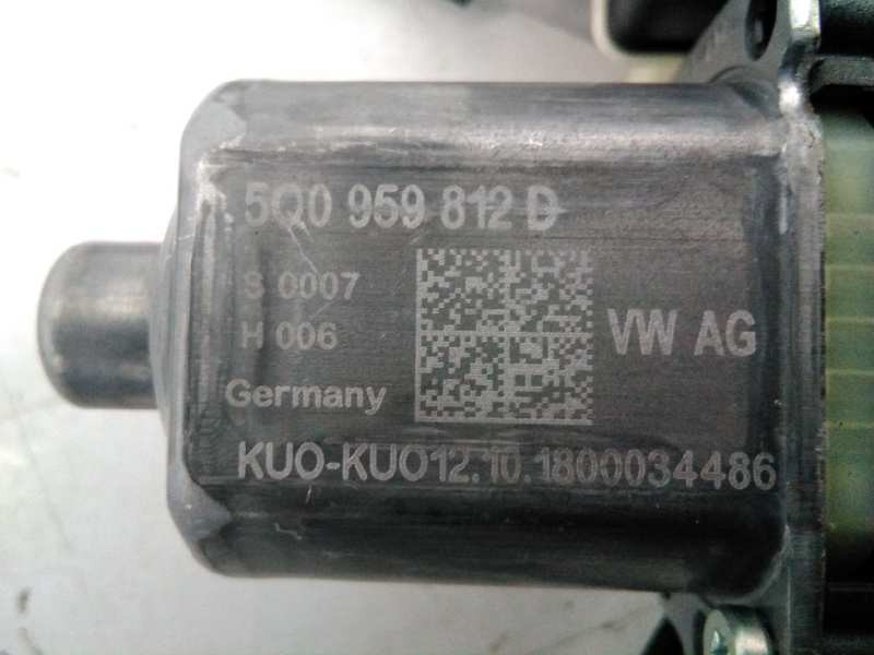 Recambio de elevalunas trasero derecho para volkswagen polo advance referencia OEM IAM 2G6839462C 5Q0959812D E1-B6-46-1