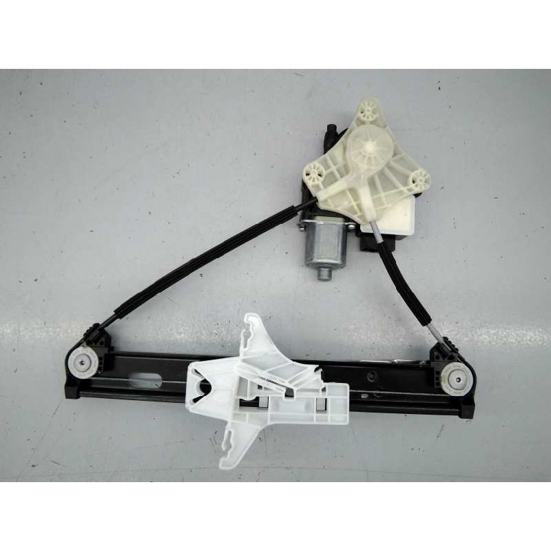 Recambio de elevalunas trasero derecho para volkswagen polo advance referencia OEM IAM 2G6839462C 5Q0959812D E1-B6-46-1