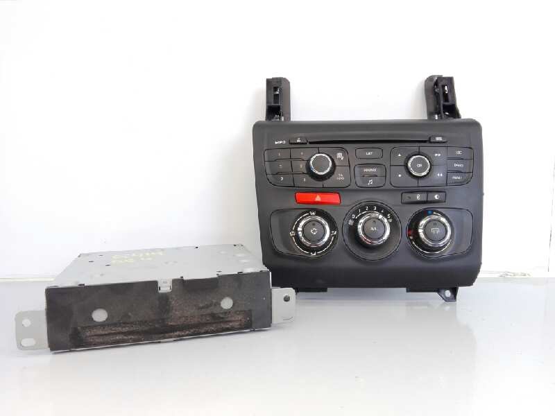 Recambio de sistema audio / radio cd para citroën ds4 design referencia OEM IAM 9666994580 00030281 E3-B2-30-4