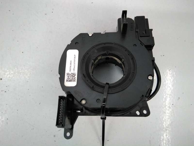 Recambio de anillo airbag para ford focus turn. (cb8) titanium referencia OEM IAM 140228ABCH 761002C E3-B3-39-4