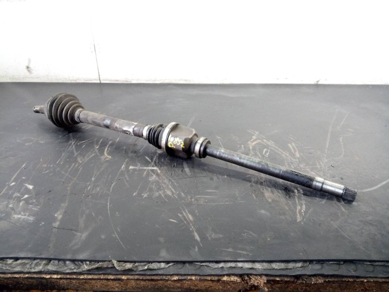 Recambio de transmision delantera derecha para peugeot 5008 allure referencia OEM IAM 9661107480  P1-A6-16