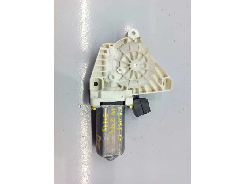 Recambio de motor elevalunas delantero izquierdo para mercedes-benz clase b (w245) 200 cdi (245.208) referencia OEM IAM 16982041