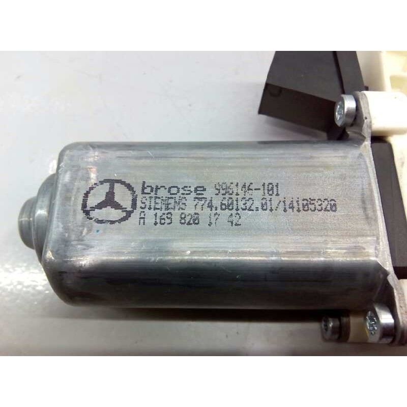 Recambio de motor elevalunas delantero izquierdo para mercedes-benz clase b (w245) 200 cdi (245.208) referencia OEM IAM 16982041
