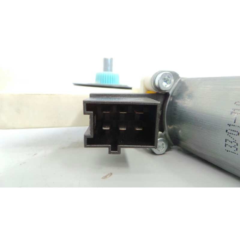 Recambio de motor elevalunas trasero izquierdo para mercedes-benz clase b (w245) 200 cdi (245.208) referencia OEM IAM E169820194