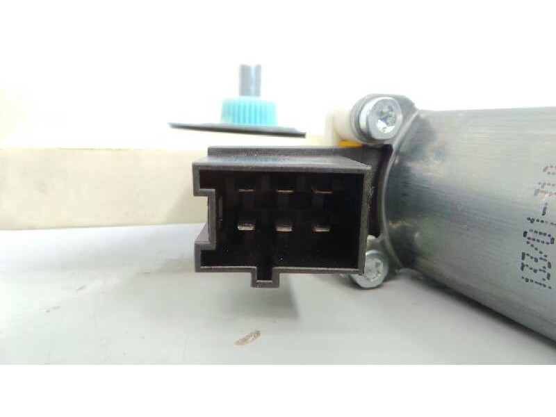 Recambio de motor elevalunas trasero izquierdo para mercedes-benz clase b (w245) 200 cdi (245.208) referencia OEM IAM E169820194