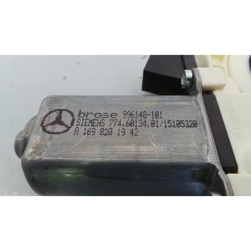 Recambio de motor elevalunas trasero izquierdo para mercedes-benz clase b (w245) 200 cdi (245.208) referencia OEM IAM E169820194