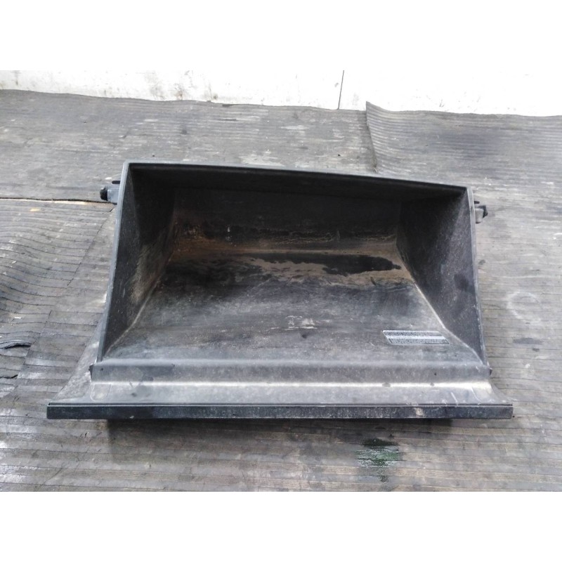 Recambio de guantera para toyota land cruiser (j15) basis referencia OEM IAM 5555260160LHD  P2-B3-12