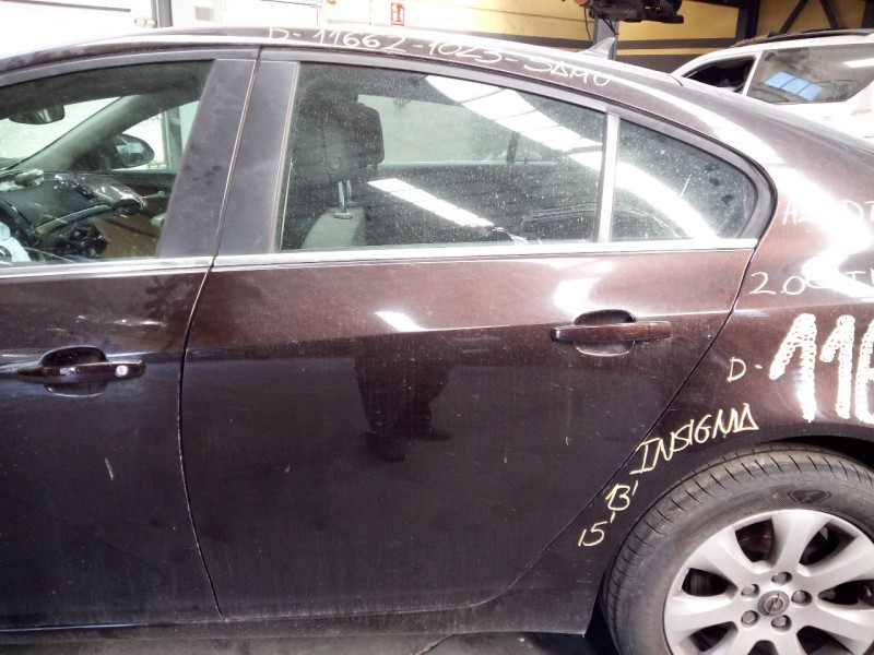 Recambio de puerta trasera izquierda para opel insignia berlina excellence referencia OEM IAM   