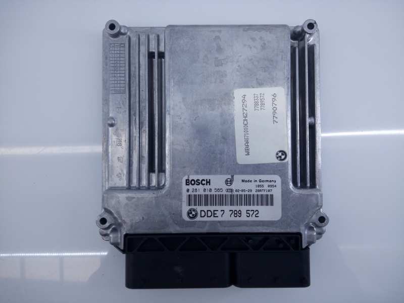 Recambio de centralita motor uce para bmw serie 3 berlina (e46) 320d referencia OEM IAM DDE7789572 0281010565 E3-A2-25-1