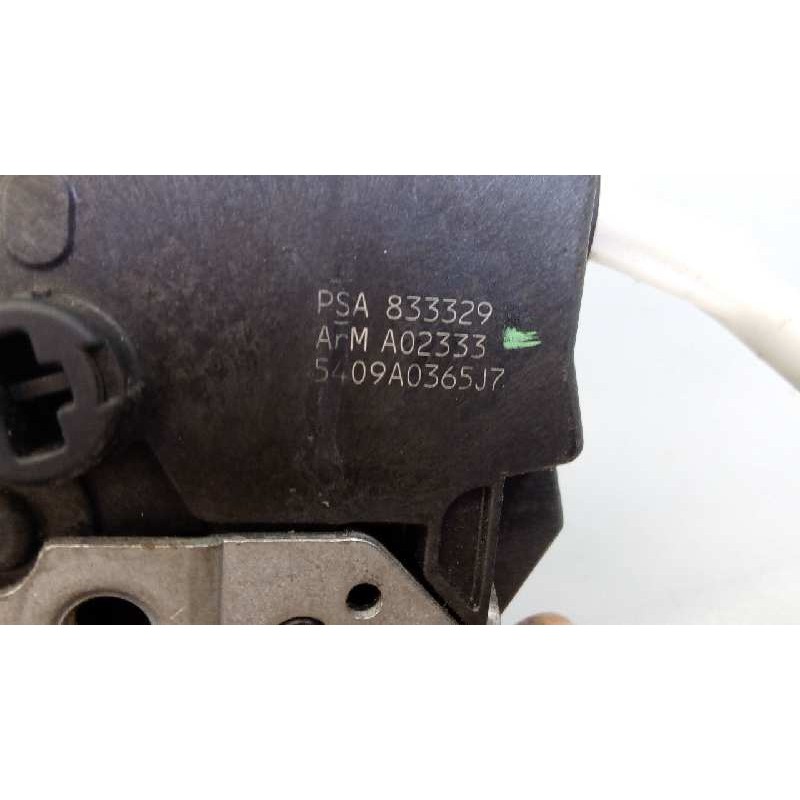 Recambio de cerradura puerta trasera izquierda para peugeot 5008 premium referencia OEM IAM A02923 PSA833329 E1-A4-8-1