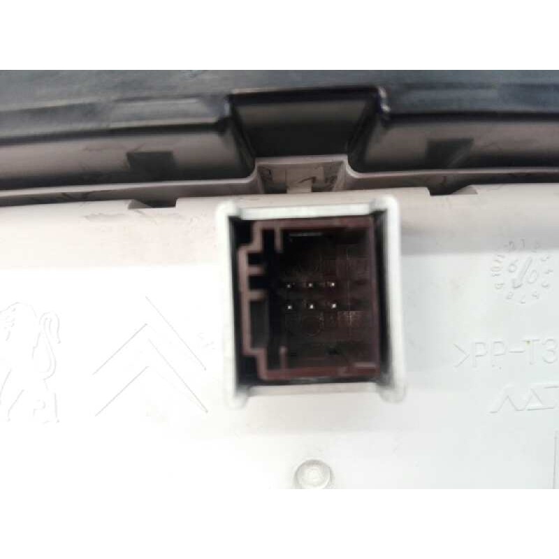 Recambio de cuadro instrumentos para peugeot 5008 premium referencia OEM IAM 9666276380 69189270U E2-B2-28-1