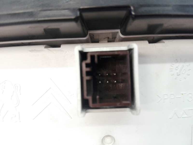 Recambio de cuadro instrumentos para peugeot 5008 premium referencia OEM IAM 9666276380 69189270U E2-B2-28-1