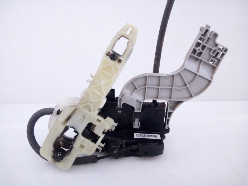 Recambio de cerradura puerta trasera derecha para kia sportage drive 4x4 referencia OEM IAM 814203U000  E2-B5-45-2