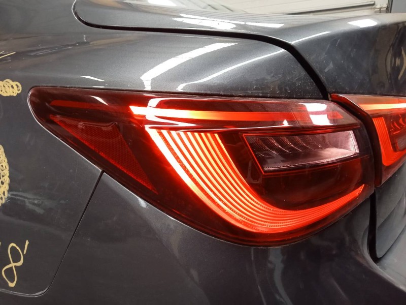 Recambio de piloto trasero izquierdo para infiniti q50 premiun referencia OEM IAM   E2-A4-34-2