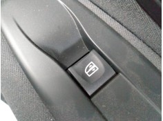 MANDO ELEVALUNAS DELANTERO DERECHO 