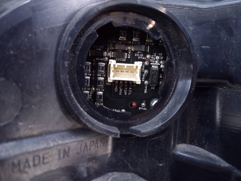 Recambio de piloto trasero izquierdo para infiniti q50 premiun referencia OEM IAM   E2-A4-34-2