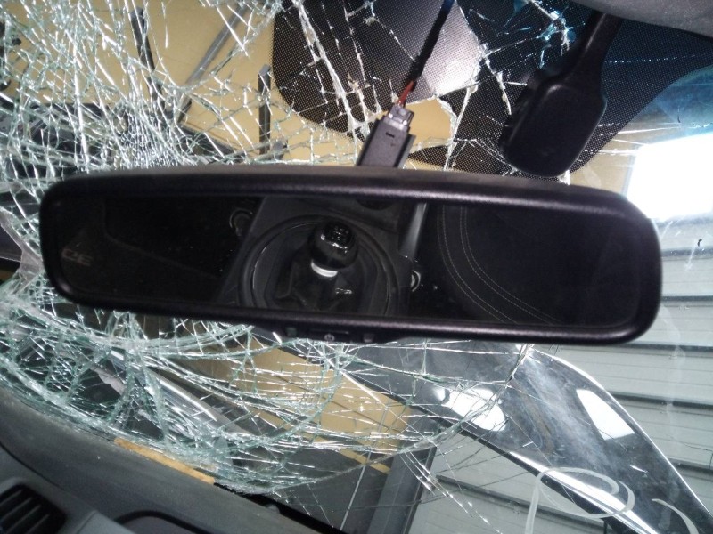 Recambio de espejo interior para kia sportage drive 4x4 referencia OEM IAM   