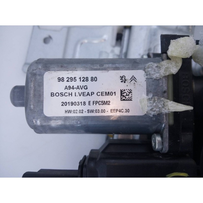 Recambio de elevalunas delantero izquierdo para peugeot 2008 (p1) allure referencia OEM IAM 9829512880  E1-A4-20-2