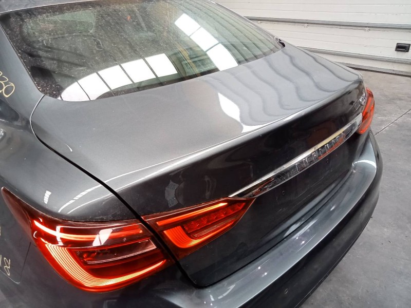 Recambio de porton trasero para infiniti q50 premiun referencia OEM IAM   