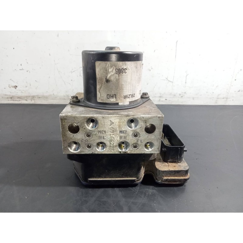 Recambio de abs para opel insignia berlina cosmo referencia OEM IAM 13313805  P3-B8-23-2