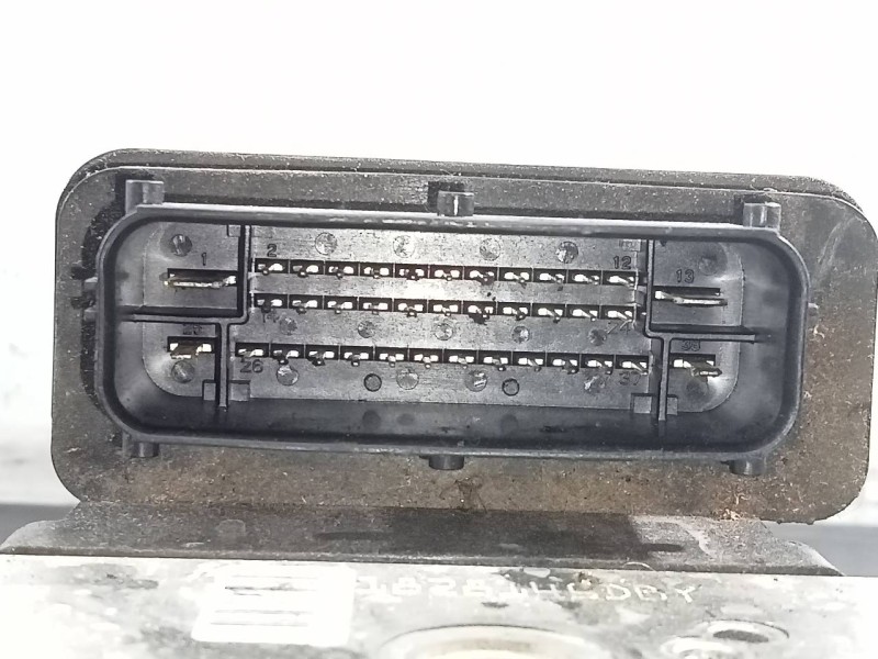 Recambio de abs para opel insignia berlina cosmo referencia OEM IAM 13313805  P3-B8-23-2