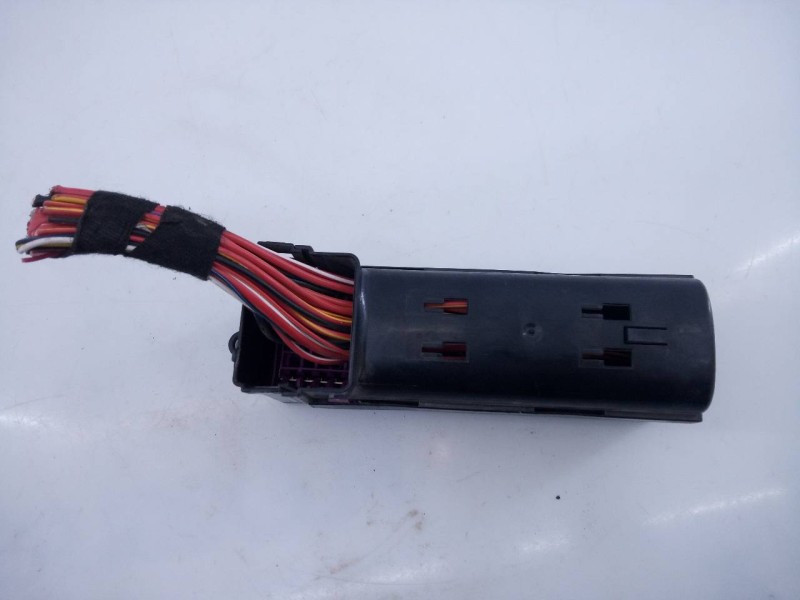 Recambio de caja reles / fusibles para volkswagen sharan (7n1) advance bluemotion referencia OEM IAM   E2-A1-3-7