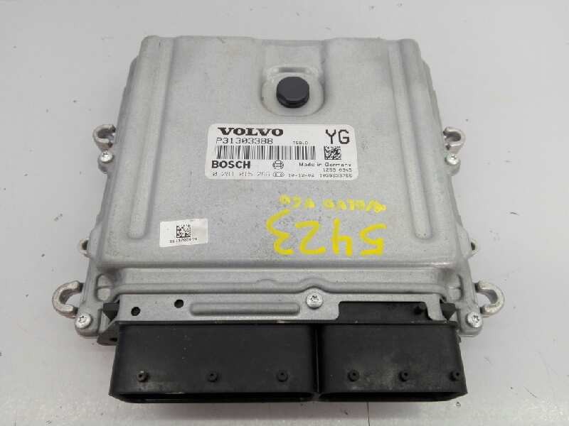 Recambio de centralita motor uce para volvo v60 kombi momentum referencia OEM IAM P31303388 0281015286 E3-B5-43-3