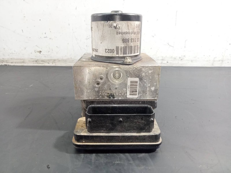 Recambio de abs para opel insignia berlina cosmo referencia OEM IAM 13313805  P3-B8-23-2