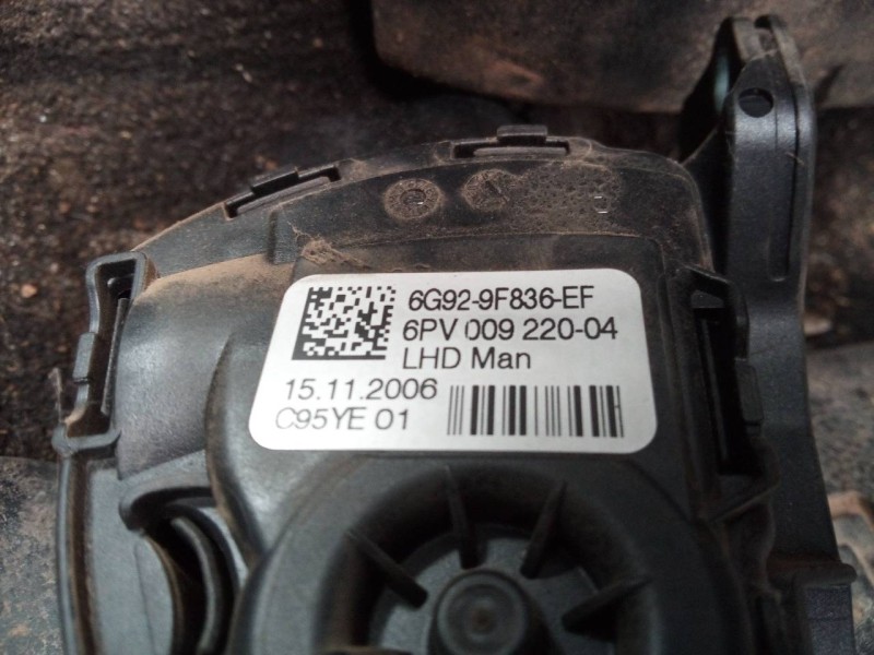Recambio de pedal acelerador para land rover freelander (lr2) td4 s referencia OEM IAM 6G929F836EF 6PV00922004 