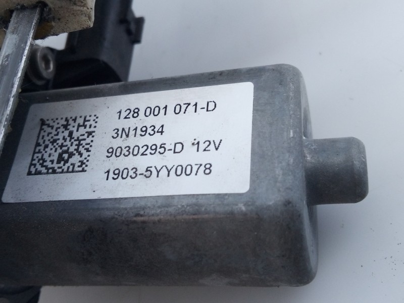 Recambio de elevalunas delantero derecho para dacia lodgy ambiance referencia OEM IAM 80720907R  E1-A1-44-2