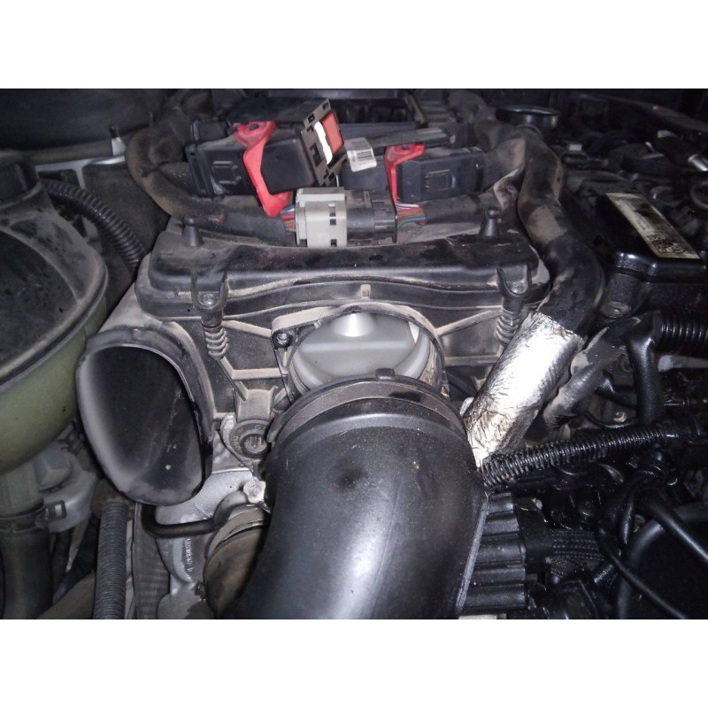 Recambio de filtro aire para mercedes-benz clase clk (w207) coupe 250 cdi blueefficiency (207.303) referencia OEM IAM   