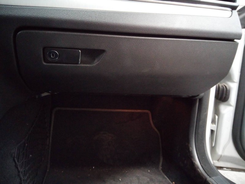 Recambio de guantera para mercedes-benz clase clk (w207) coupe 250 cdi blueefficiency (207.303) referencia OEM IAM   