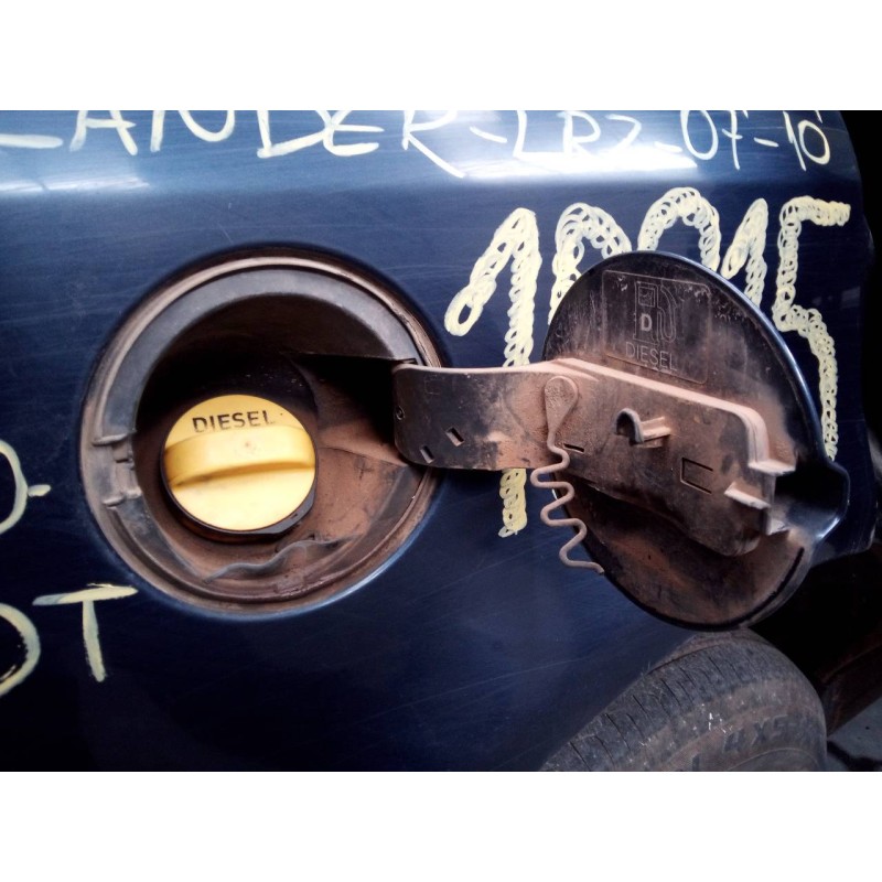 Recambio de tapa exterior combustible para land rover freelander (lr2) td4 s referencia OEM IAM   